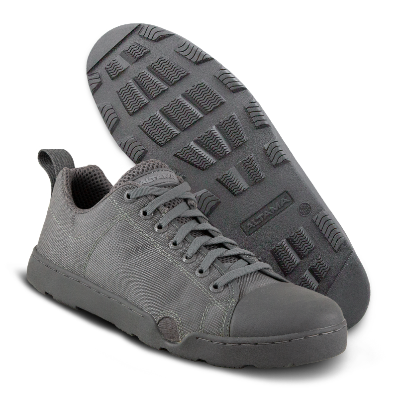 Photo of a pair of Altama® Maritime Low grey zero drop boots