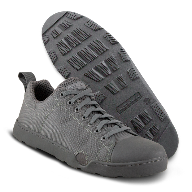 Photo of a pair of Altama® Maritime Low grey zero drop boots