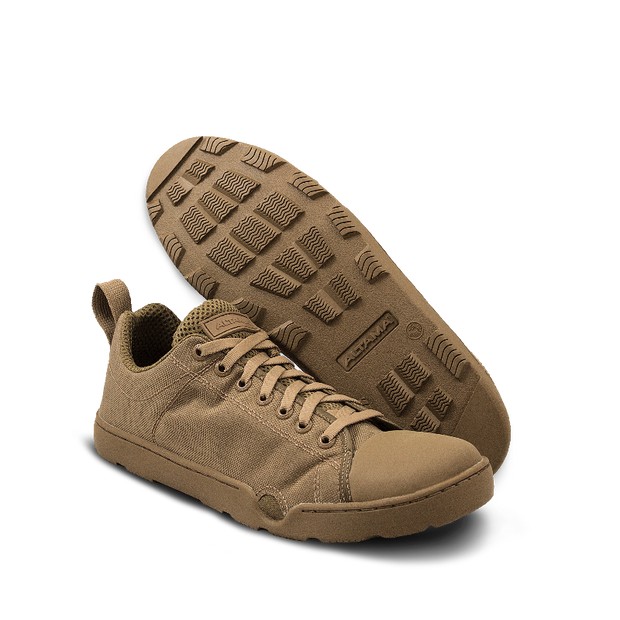 Photo of a pair of Altama® Maritime Low coyote brown zero drop boots