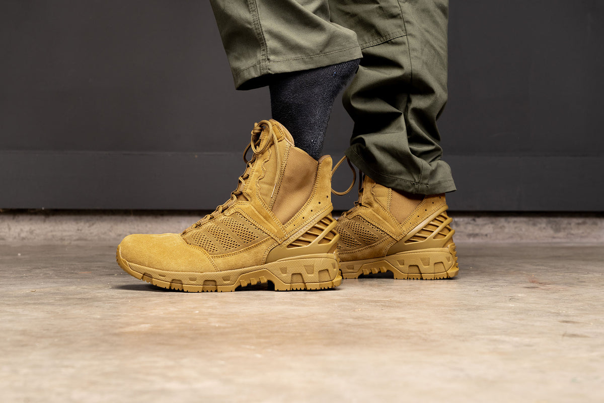 ALPHA FREEDOM BOOTS: STEP IN AND GO – The Original Footwear Co.