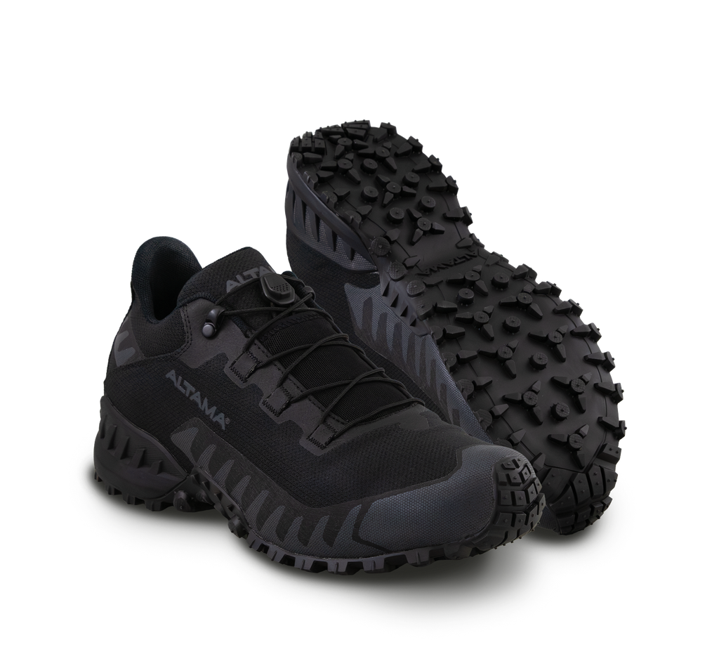 Photo of a pair of Altama® Legacy black hiking shoes
