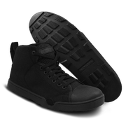Photo of a pair of Altama® Maritime Mid black zero drop boots