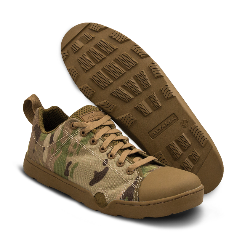 Photo of a pair of Altama® Maritime Low multicam zero drop boots